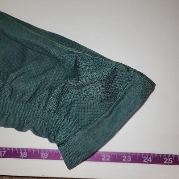 Lululemon In The Flow Crop ll Heathered Forest Green Capri Leggings, sz 4 - Picture 13 of 15